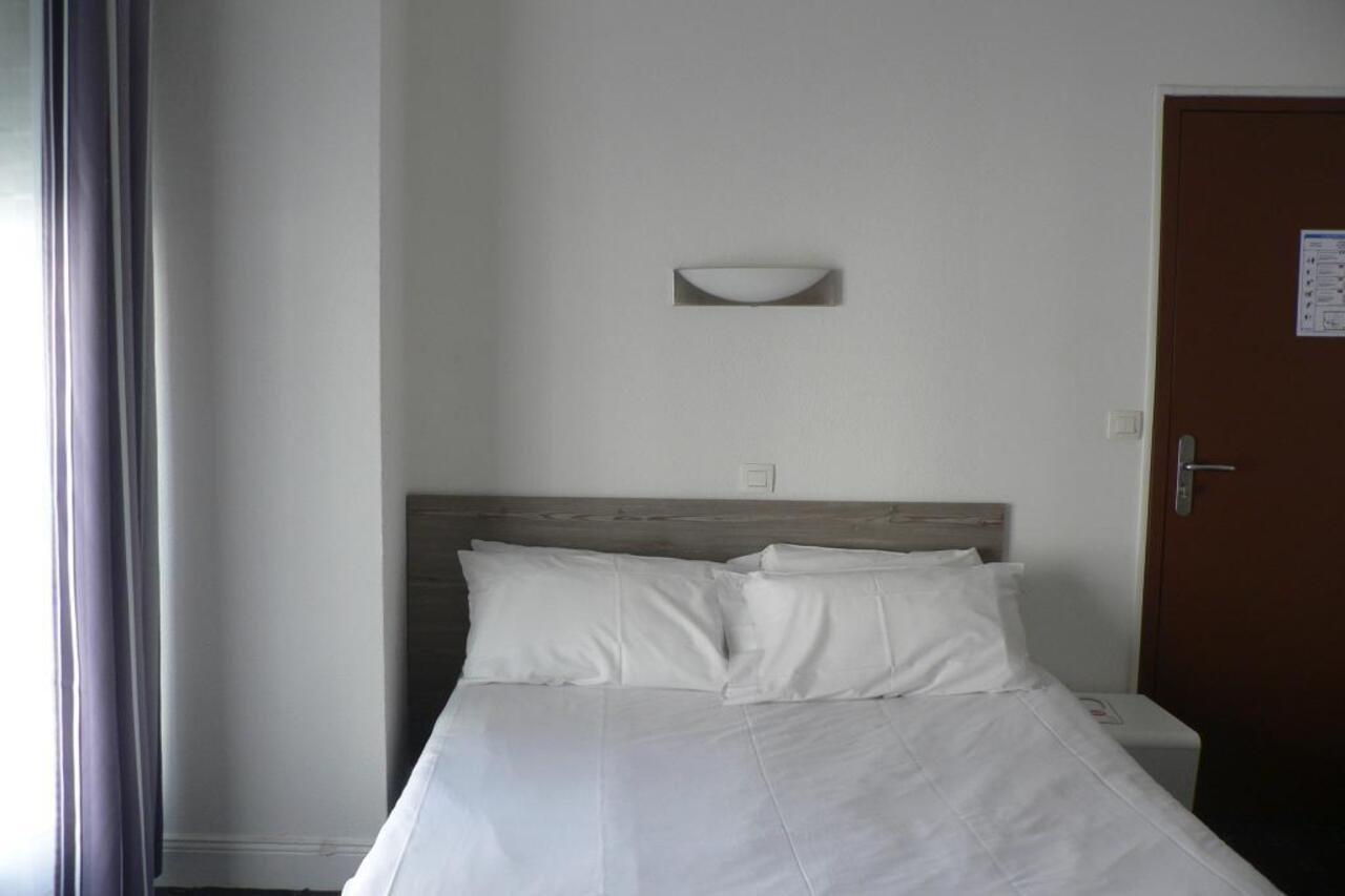 Hotel Les Alizes เบียริตซ์ ภายนอก รูปภาพ