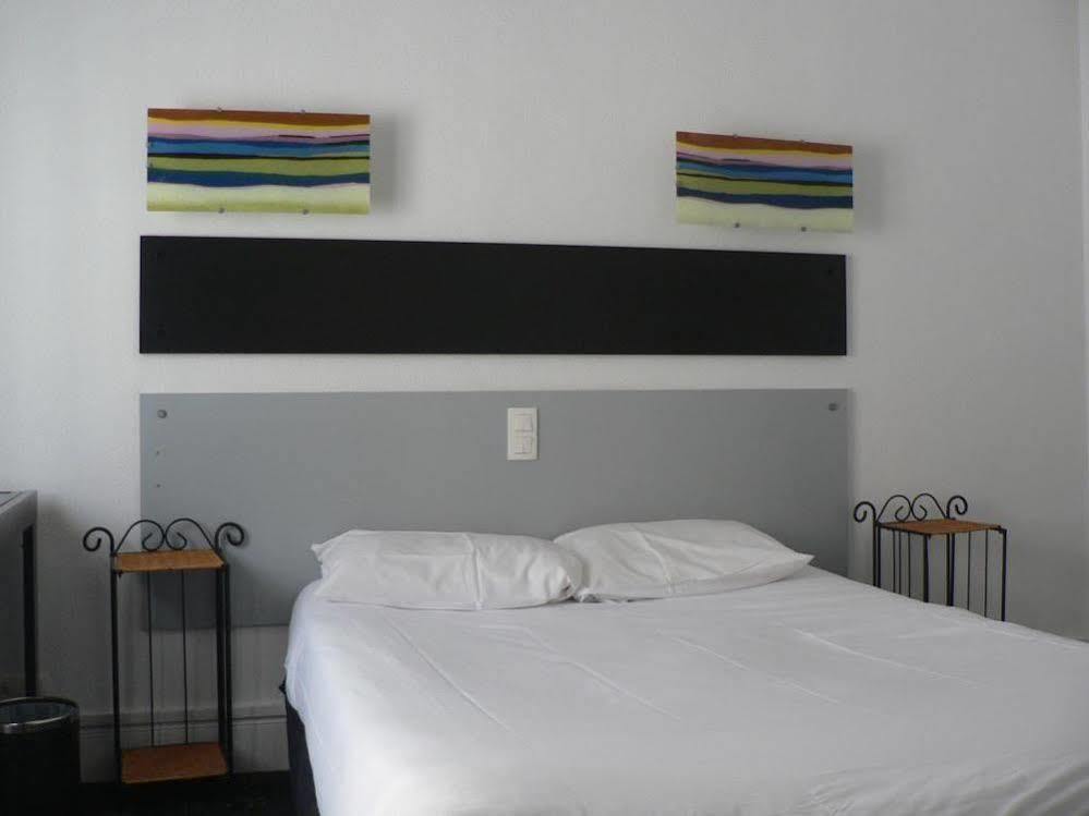 Hotel Les Alizes เบียริตซ์ ภายนอก รูปภาพ